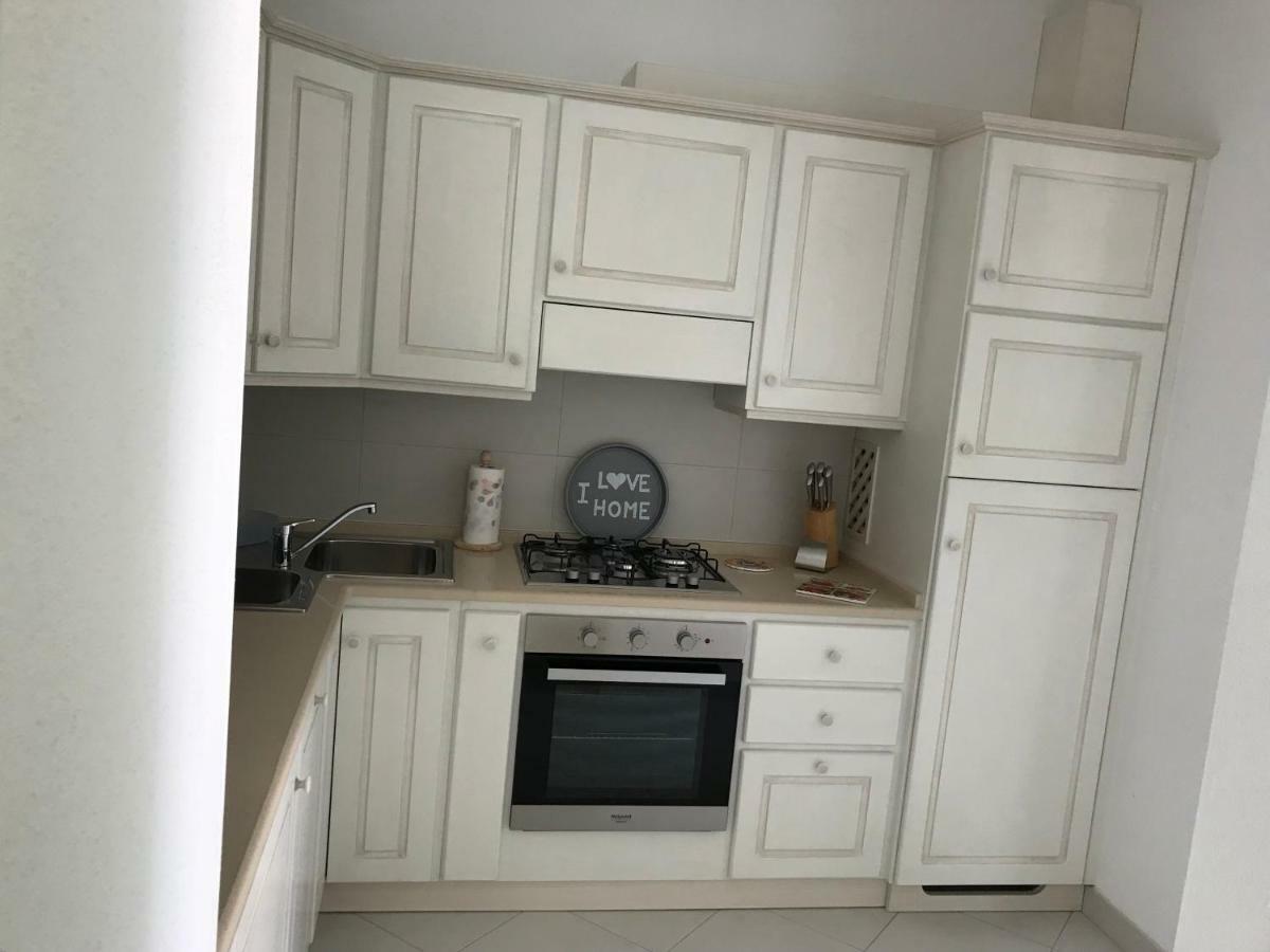 Casa Gigi Appartement Olbia Buitenkant foto